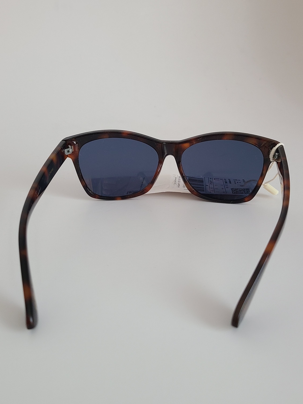 Mango Tortoiseshell Sunglasses with Dark Brow Amber Accents and Navy Blue Lenses - Picture 4 of 6